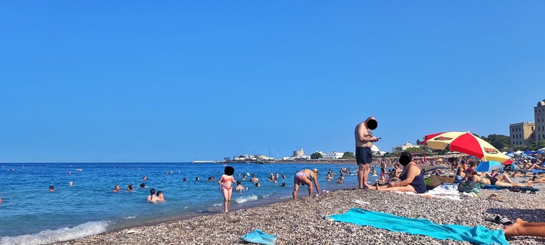 Tourist invasion on Greek islands
